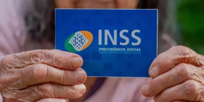 Aposentados e beneficiários do INSS Previdencia social