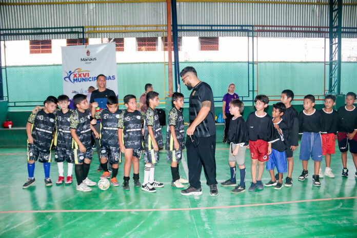 Cerca de 500 alunos da Prefeitura de Manaus participam das Seletivas da 26ª Municipíadas da DDZ Leste 2 2