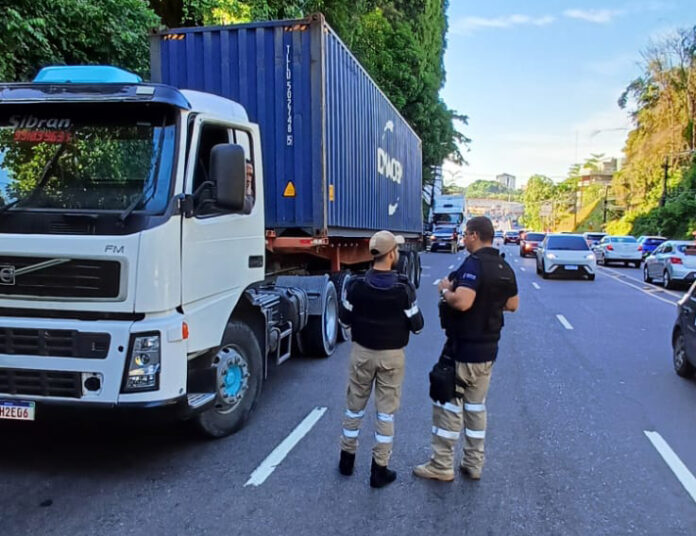 Detran-AM_Operação Carga Pesada_Créditos Divulgação Detran-AM 2