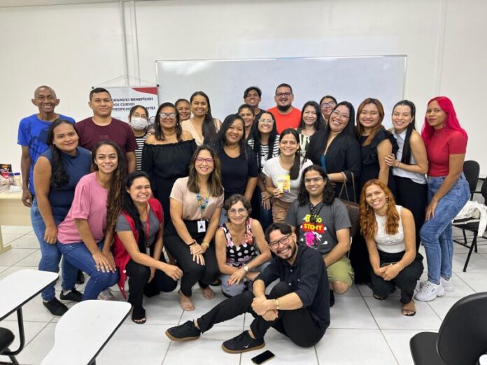 Prefeitura de Manaus certifica mais de 30 participantes do curso ‘Academia do Empreendedor’