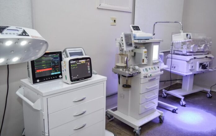 equipamento hospitalar