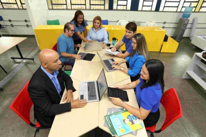 Educacao_Novo_PSS_Diretores_Foto_Euzivaldo_Queiroz_1