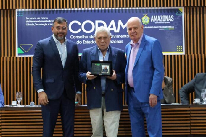 Governador Wilson Lima destaca aprovação de projetos com previsão de quase 2 mil empregos na 314ª reunião do Codam 3_com Cristóvão Marques Pinto e Serafim Corrêa_foto Diego Peres Secom