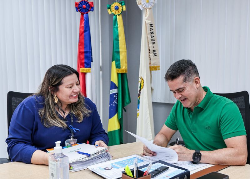 Prefeito David Almeida unifica datas-base e garante reajuste salarial a todos os servidores municipais de Manaus 3
