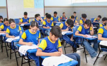 Rematrícula automática garante vaga para mais de 207 mil alunos da rede municipal