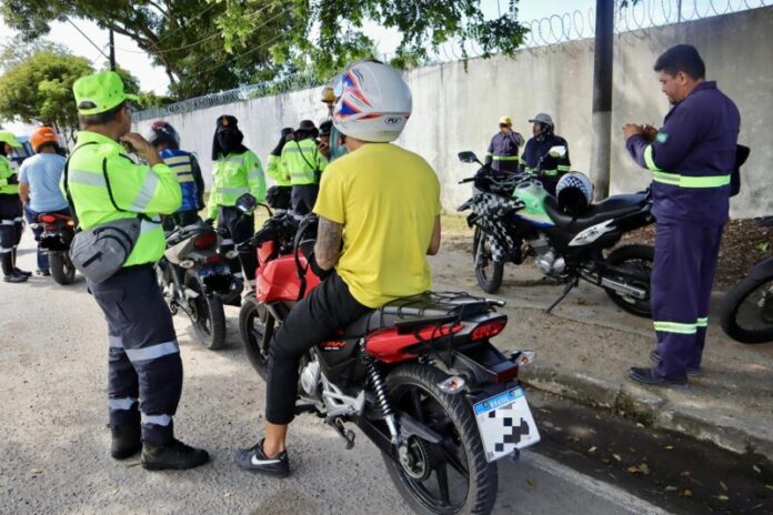 veículos pesados e motocicletas (1)