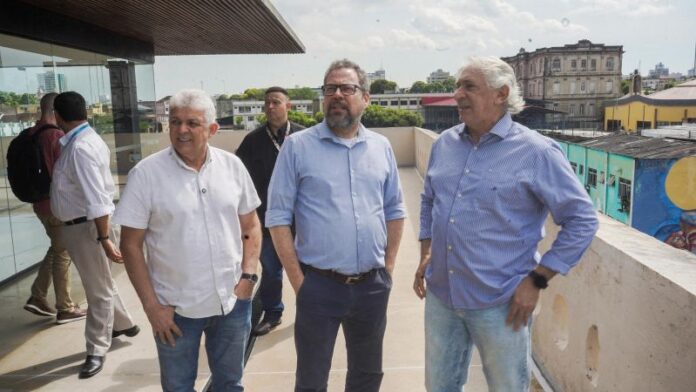 Prefeitura recebe analistas da Finep para avaliação do projeto do Distrito de Inovação da Ilha de São Vicente (1)