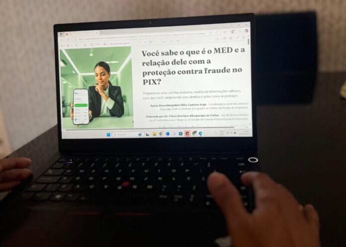 guia básico do consumidor - juiz flavio albuquerque - fotos rebeca mota (3)