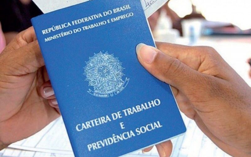 Carteira de Trabalho. CTPS. Foto - Divulgação