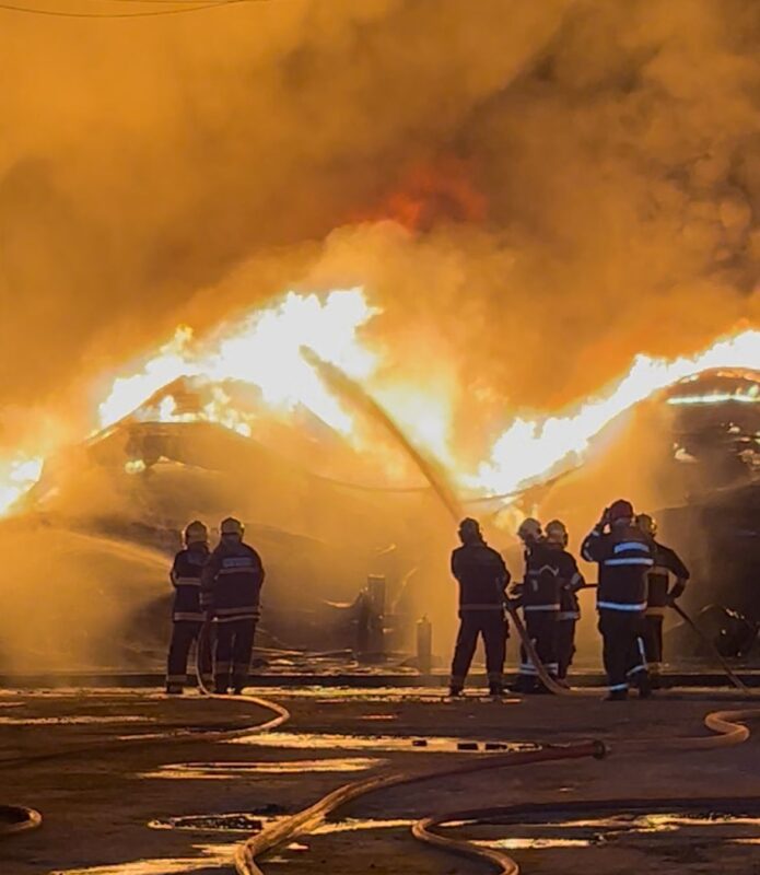 Combate ao Incêndio Distrito Industrial_Foto_Divulgação_CBMAM 1