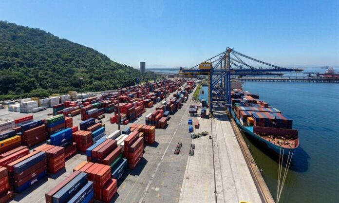 economia, importação exportação comodites. Foto Diego Baravelli:MInfra