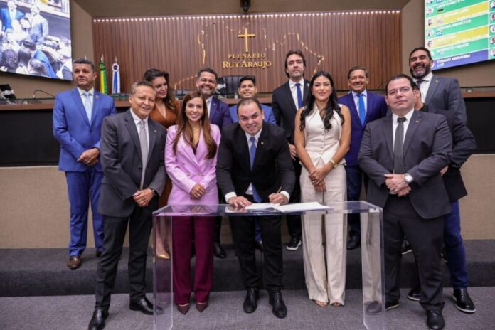 Presidente Roberto Cidade anuncia início das inscrições para concurso público da Aleam em 10 de setembro - Foto - Herick Pereira