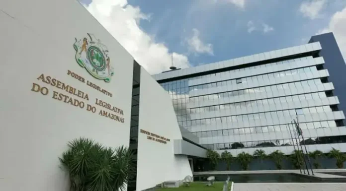 Aleam aprova regras para eleição indireta ao governo do Amazonas