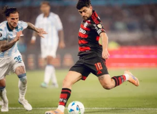 Flamengo chega à quinta final da Libertadores e desafia domínio paulista