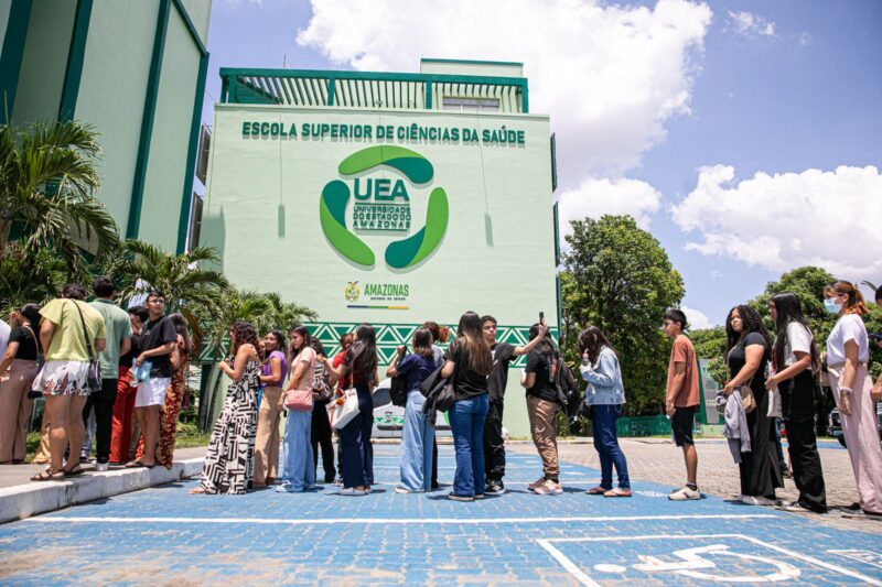 UEA aplica provas do SIS-Foto-Gustavo Rodrigues-UEA (1)