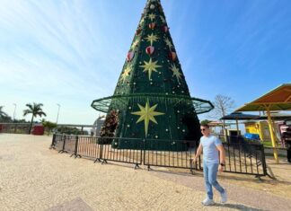 David Almeida antecipa Natal na Ponta Negra e impulsiona economia criativa em Manaus