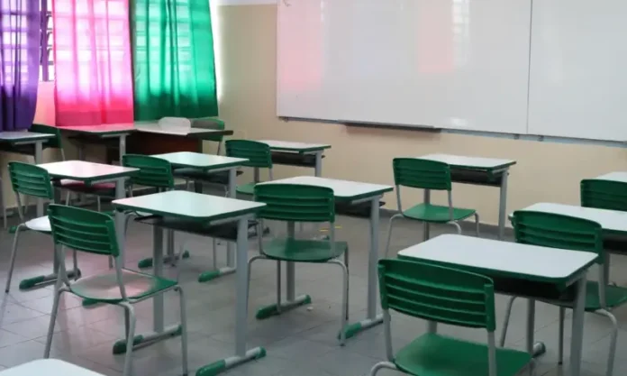 sala de aula. Foto Rovena Rosa