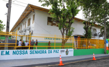 Escola Nossa Senhora da Paz é reinaugurada após 20 anos de espera por reforma