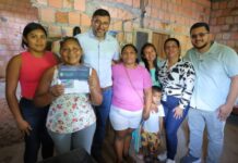 Auxílio Estadual entrega 700 novos cartões a famílias de Nova Olinda