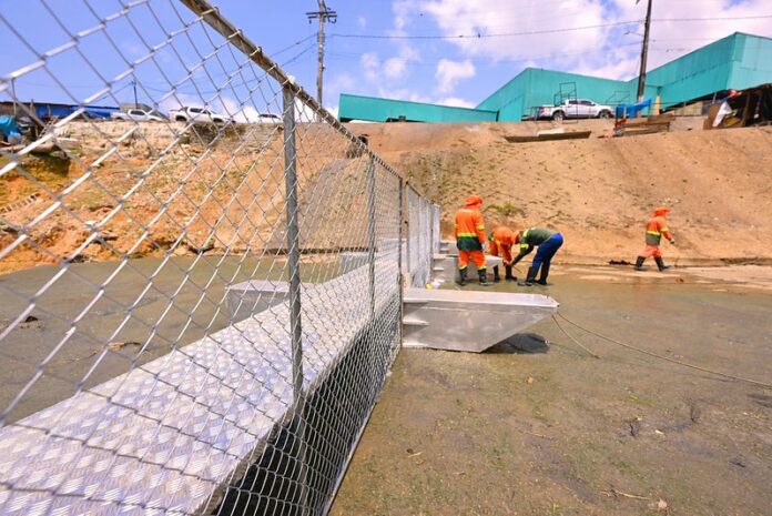 ecobarreira educandos