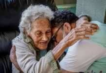 Redação do Enem 2025 aborda as perspectivas para o envelhecimento