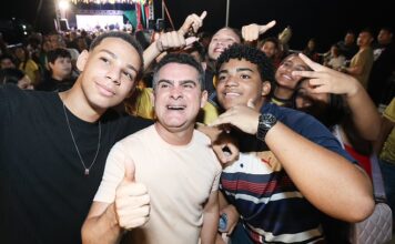 Queda na rejeição de David Almeida marca novo cenário político no Amazonas