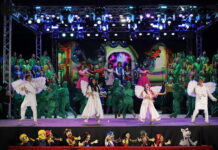 Espetáculo “Um Sonho de Natal” emociona público na Ponta Negra com grande produção