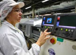 Manaus mantém maior PIB das regiões Norte, Nordeste e Sul