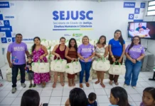 Gestantes em vunerabilidade recebem kits bebês com itens essenciais para recém-nascidos