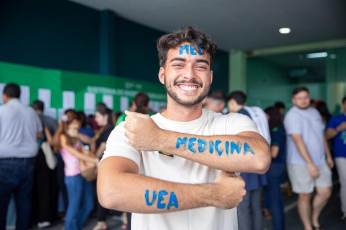 WhatsApp Image 2025-12-09 at 14.07.41 (2)