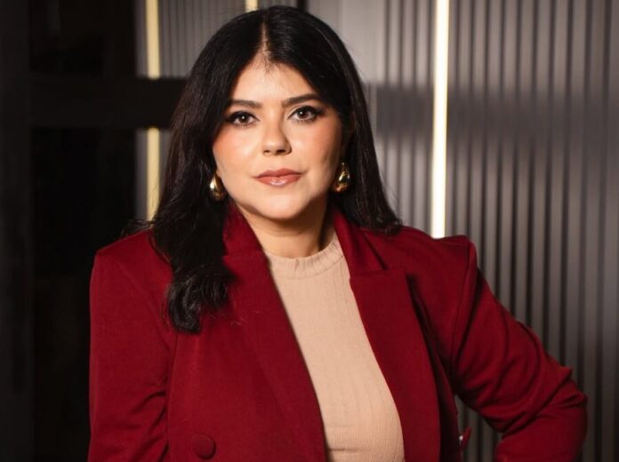 Advogada Caroline Frota