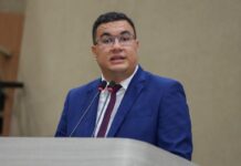 TCE-AM valida gestão 2023 de Israel Conte na Semcom