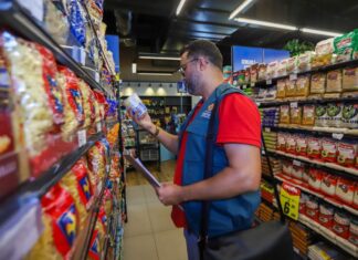 Procon Manaus aponta variação de até 340% nos preços da ceia de Natal