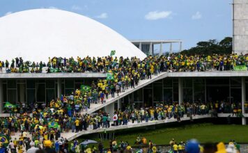 Presidente decide vetar projeto da dosimetria em meio a ato pelos ataques de 8 de Janeiro