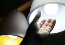 Conta de luz mais barata desacelera inflação e IPCA-15 fica em 0,20%