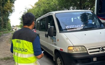 Operação apreende veículos por transporte clandestino na zona Leste de Manaus