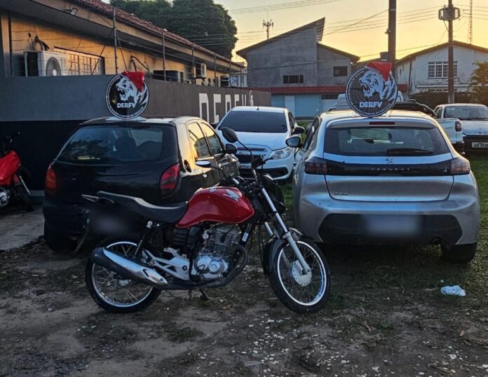 PC-AM_VEÍCULOS APREENDIDOS_FOTO DIVULGAÇÃO