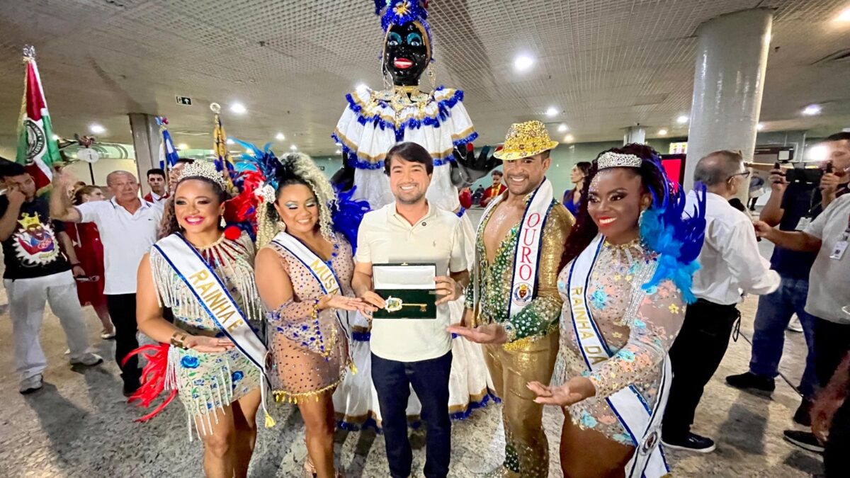 chegada da Kamélia carnaval 2026