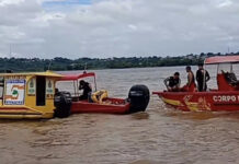Naufrágio no Amazonas: bombeiros localizam embarcação a 50 metros