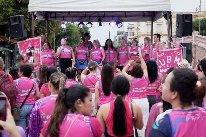 Banda MARIA VEM COM AS OUTRAS_ FOTO YGSON FRANÇA (2)