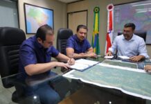 Roberto Cidade acompanha assinatura de contrato que viabiliza recuperação da AM-254