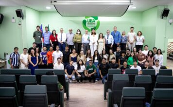 Acolhida a calouros marca início do ano letivo em escolas superiores da UEA