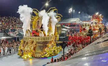 Mocidade Alegre conquista 13º título no Carnaval de SP