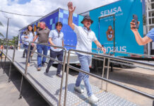 David Almeida entrega UBS Móvel e amplia atendimento de saúde em Manaus