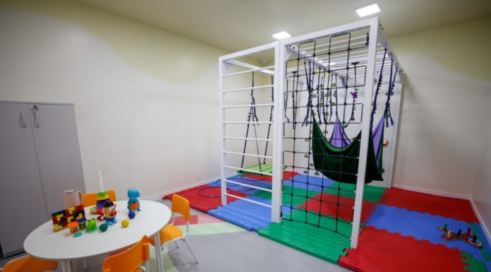 Centro de Inclusão Sensorial da Aleam supera 15 mil atendimentos a crianças atípicas