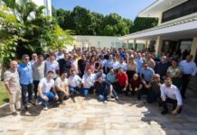 Omar reúne prefeitos e discute programa de Estado para o Amazonas