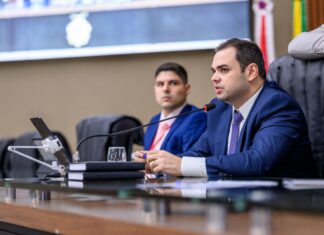 Roberto Cidade alerta sobre lei que obriga clareza em preços nos postos de combustíveis