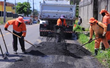 Obras de manutenção asfáltica avançam em vias do bairro Cidade Nova