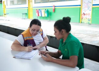 Manaus cadastra 180 famílias afetadas por chuva e amplia assistência social