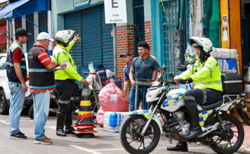 Operação reforça fiscalização e autua irregularidades no Zona Azul no Centro